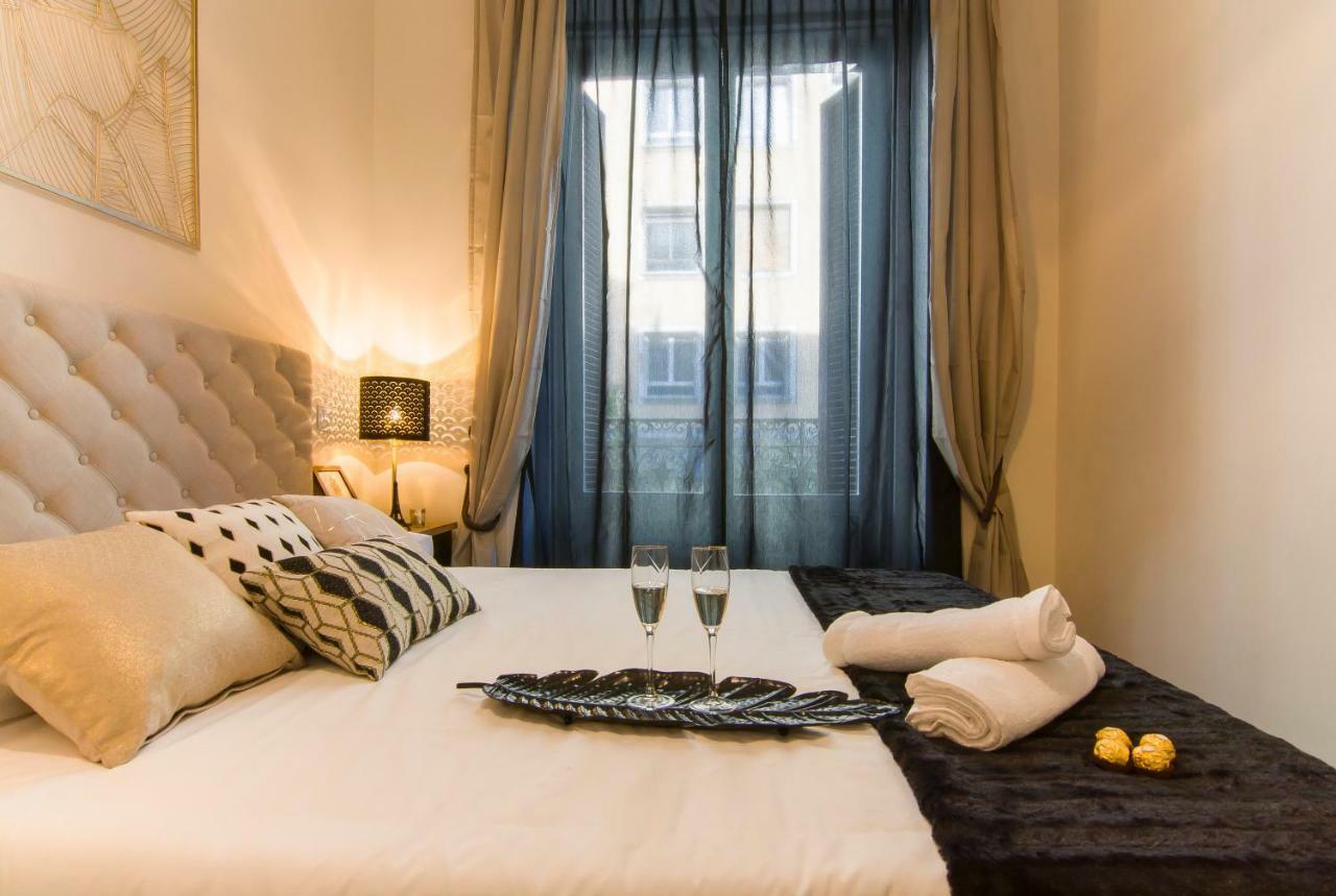 Sol Luxury Suites Мадрид Екстер'єр фото