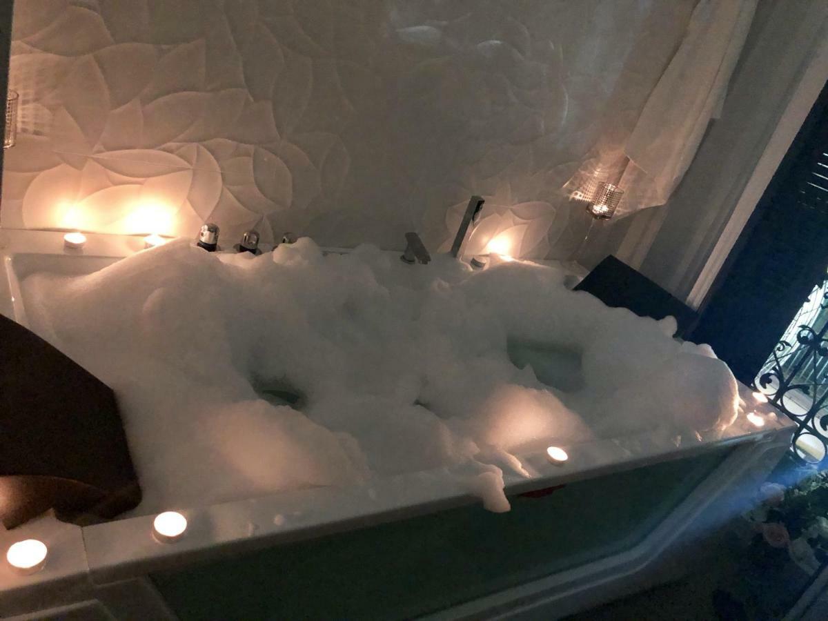 Sol Luxury Suites Мадрид Екстер'єр фото
